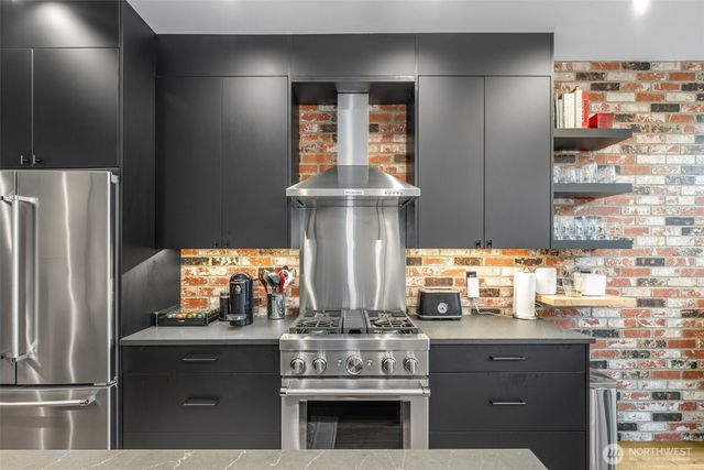 2373 Minor Avenue E, Seattle, WA 98102