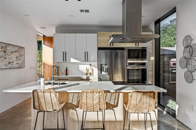 2014 Gathright CV A, Austin, TX 78704