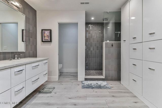643 Arroyo Oaks Drive, Westlake Village, CA 91362