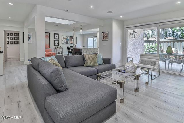 643 Arroyo Oaks Drive, Westlake Village, CA 91362