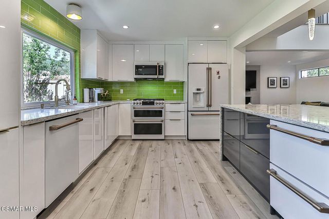 643 Arroyo Oaks Drive, Westlake Village, CA 91362