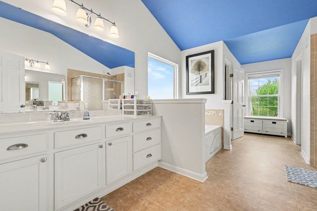 2657 Twin Hills Court, Union, KY 41091