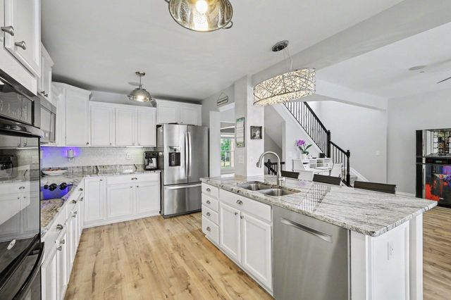 2657 Twin Hills Court, Union, KY 41091