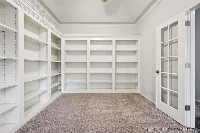 7736 S Trenton Avenue, Tulsa, OK 74136