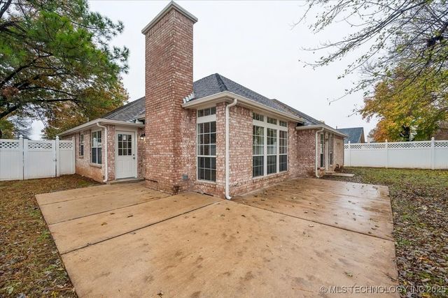 7736 S Trenton Avenue, Tulsa, OK 74136