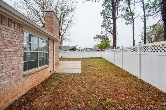 7736 S Trenton Avenue, Tulsa, OK 74136