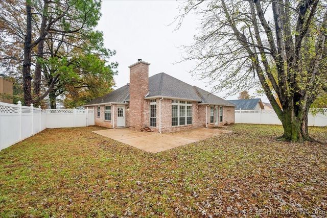 7736 S Trenton Avenue, Tulsa, OK 74136