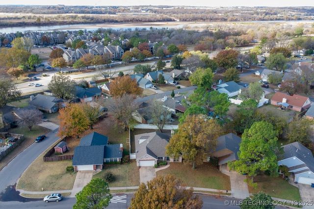 7736 S Trenton Avenue, Tulsa, OK 74136