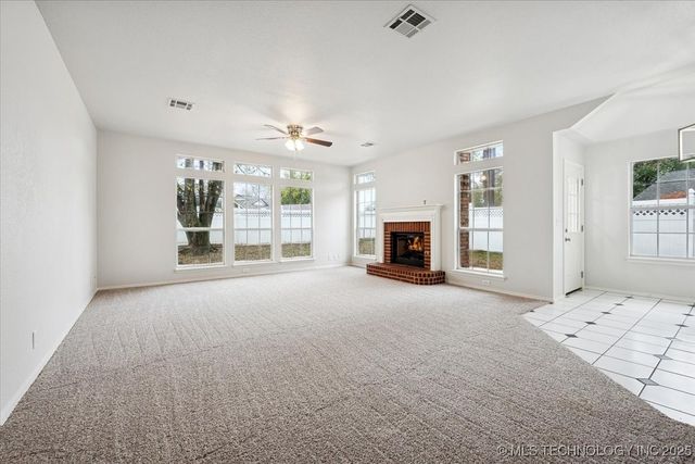 7736 S Trenton Avenue, Tulsa, OK 74136