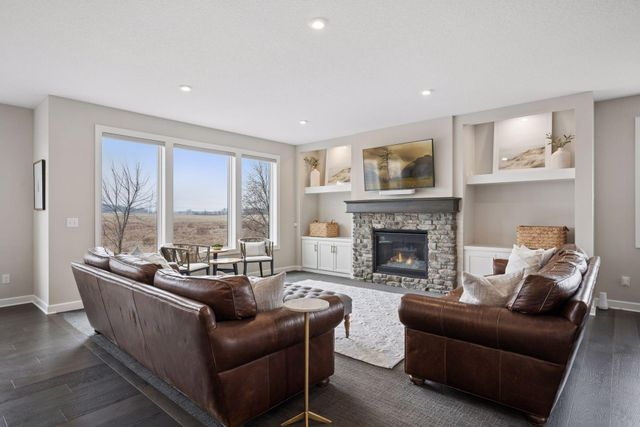 2275 Lakeshore Point Drive NE, Saint Michael, MN 55376