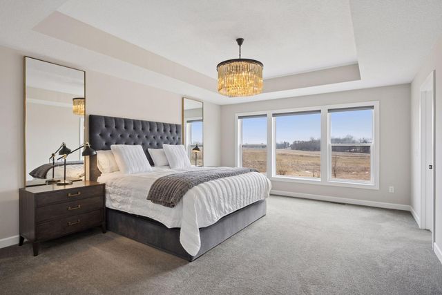 2275 Lakeshore Point Drive NE, Saint Michael, MN 55376