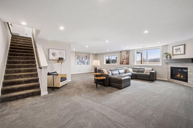 2275 Lakeshore Point Drive NE, Saint Michael, MN 55376