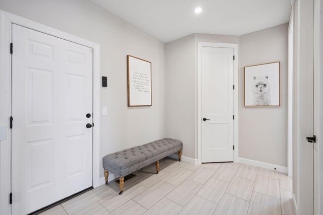 2275 Lakeshore Point Drive NE, Saint Michael, MN 55376