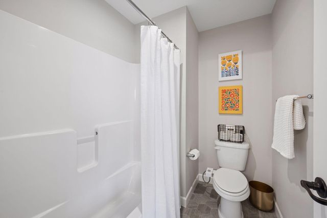 2275 Lakeshore Point Drive NE, Saint Michael, MN 55376