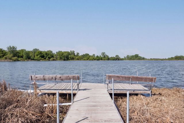 2275 Lakeshore Point Drive NE, Saint Michael, MN 55376