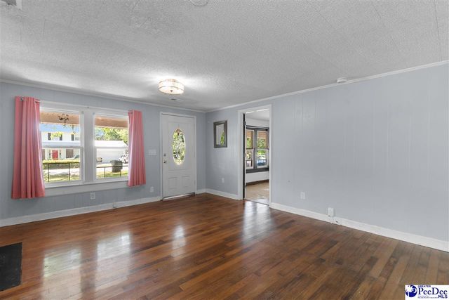 617 10th Ave, Aynor, SC 29511