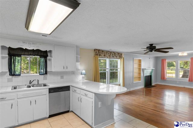 617 10th Ave, Aynor, SC 29511