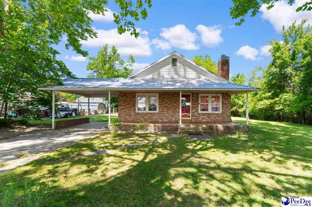 617 10th Ave, Aynor, SC 29511
