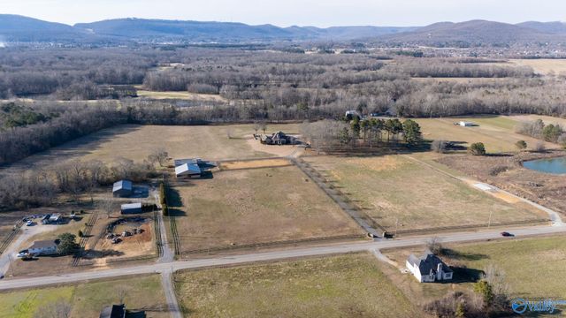 9.4 Acres Old Highway 431, Owens Cross Roads, AL 35763