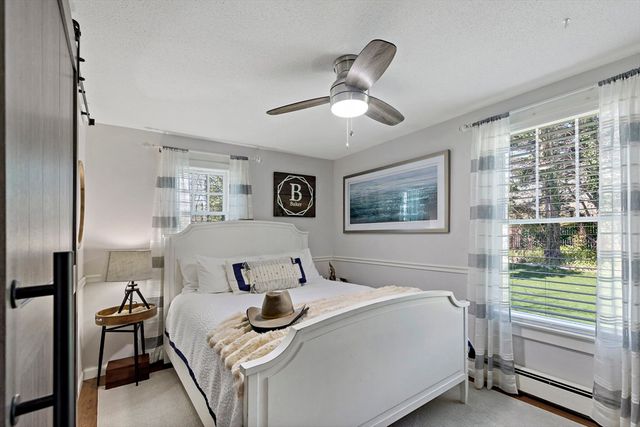 6 Scottsdale Rd, Barnstable, MA 02632