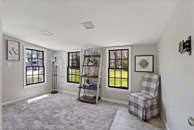 6 Scottsdale Rd, Barnstable, MA 02632