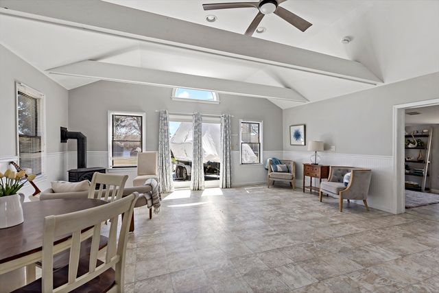 6 Scottsdale Rd, Barnstable, MA 02632