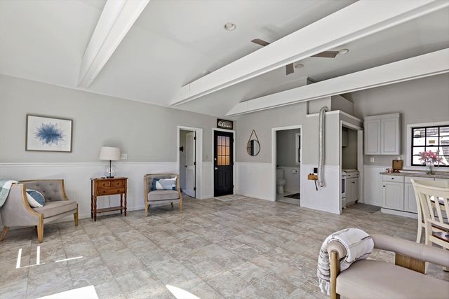 6 Scottsdale Rd, Barnstable, MA 02632