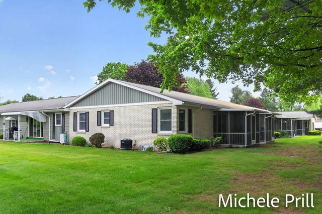 5160 Southglow Court, Grand Rapids, MI 49508