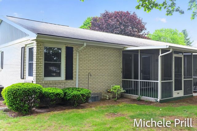 5160 Southglow Court, Grand Rapids, MI 49508