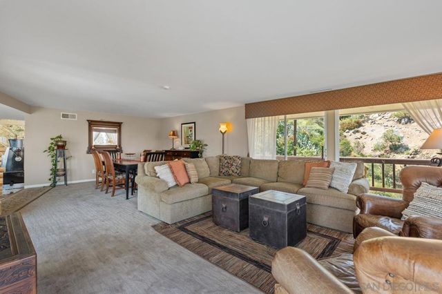 4814 Mount Helix, La Mesa, CA 91941