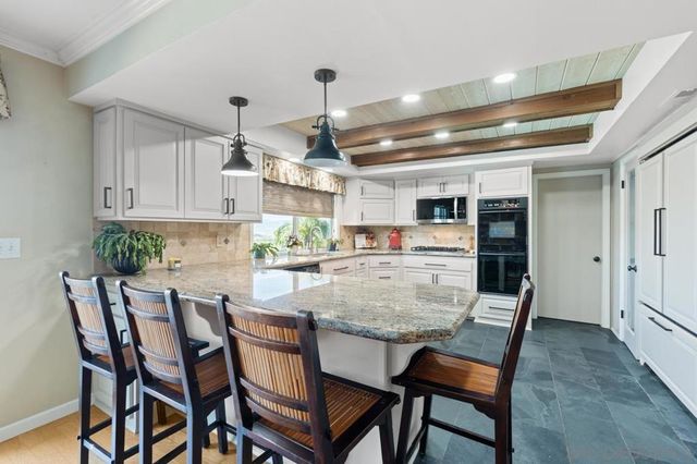 4814 Mount Helix, La Mesa, CA 91941