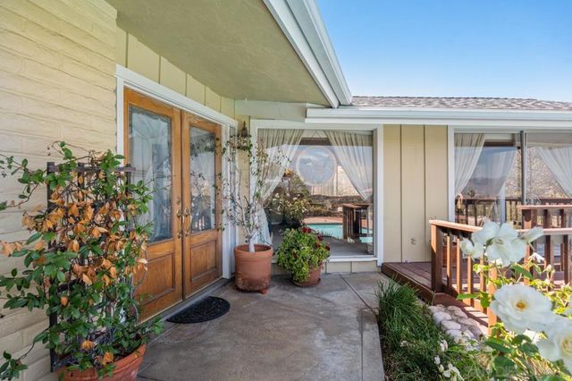4814 Mount Helix, La Mesa, CA 91941