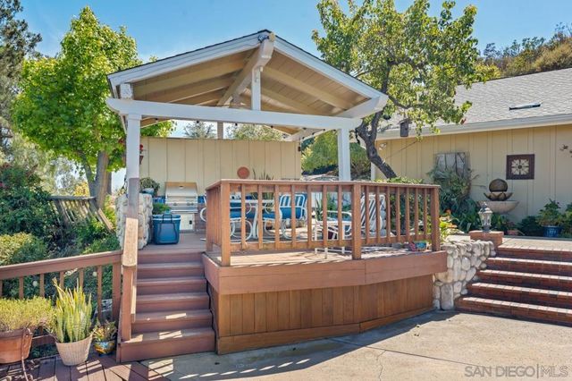 4814 Mount Helix, La Mesa, CA 91941