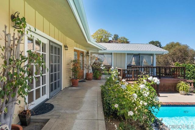 4814 Mount Helix, La Mesa, CA 91941