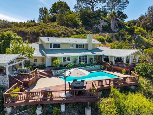 4814 Mount Helix, La Mesa, CA 91941