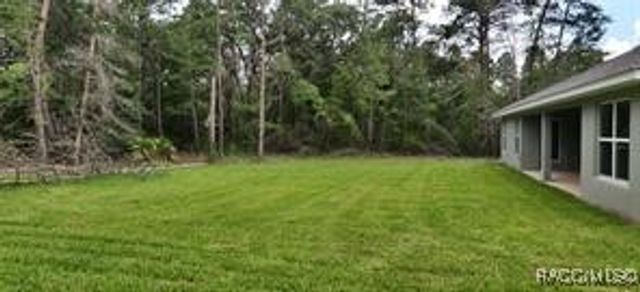 15 Geranium Court E, Homosassa, FL 34446