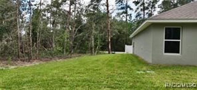 15 Geranium Court E, Homosassa, FL 34446