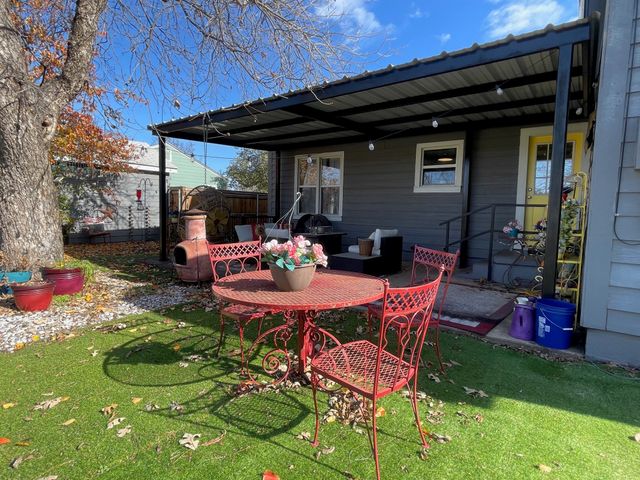 1208 Carolina Street, Graham, TX 76450