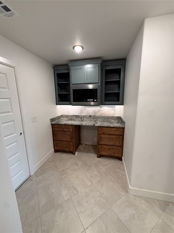 5526 E 137th Street N, Collinsville, OK 74021