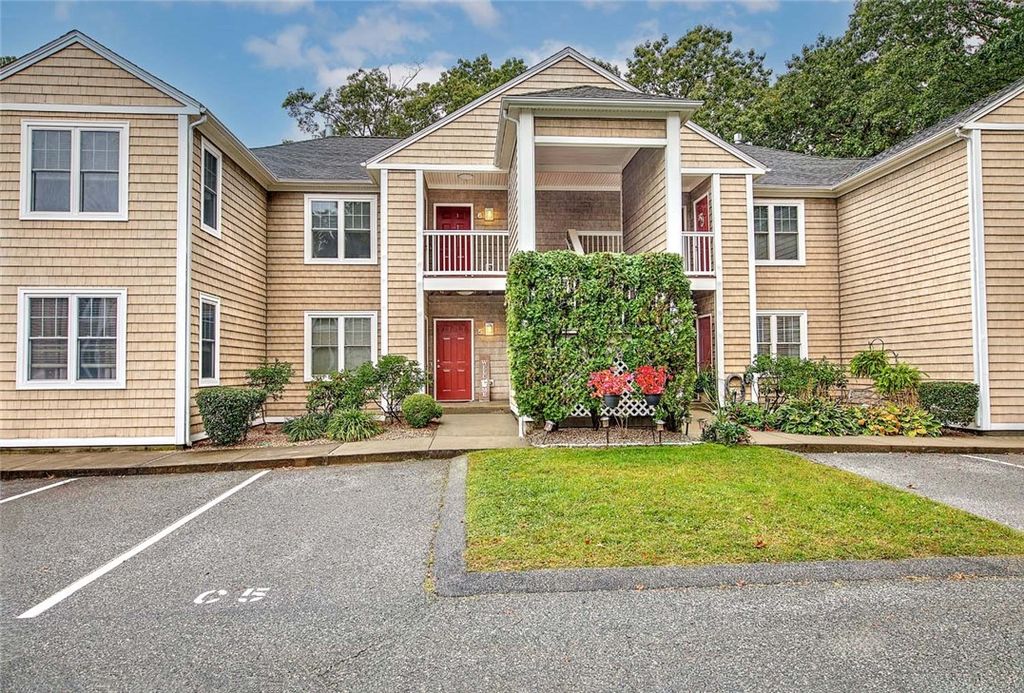 70 Turner Street C-6, Warwick, RI 02886