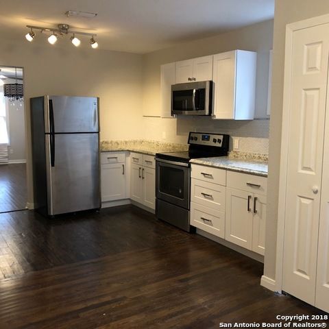 327 FAIRVIEW AVE, San Antonio, TX 78223