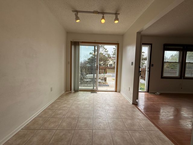 2884 Roundtree Boulevard Bldg 16, Unit 105, Ypsilanti, MI 48197