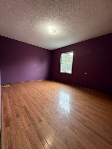 2884 Roundtree Boulevard Bldg 16, Unit 105, Ypsilanti, MI 48197