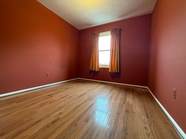 2884 Roundtree Boulevard Bldg 16, Unit 105, Ypsilanti, MI 48197