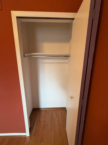 2884 Roundtree Boulevard Bldg 16, Unit 105, Ypsilanti, MI 48197