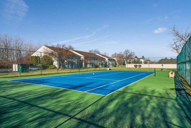 2884 Roundtree Boulevard Bldg 16, Unit 105, Ypsilanti, MI 48197