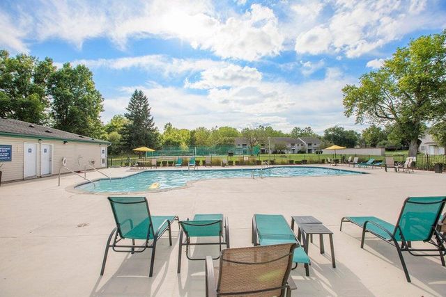 2884 Roundtree Boulevard Bldg 16, Unit 105, Ypsilanti, MI 48197