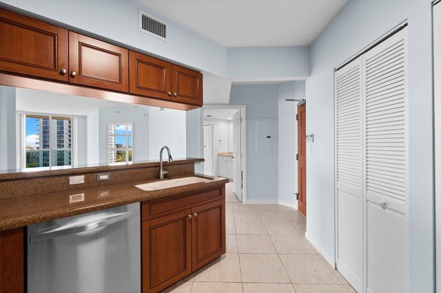 347 N New River Dr Drive 1110, Fort Lauderdale, FL 33301