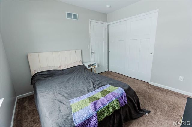 2320 Central Park Drive, Troy, MO 63379