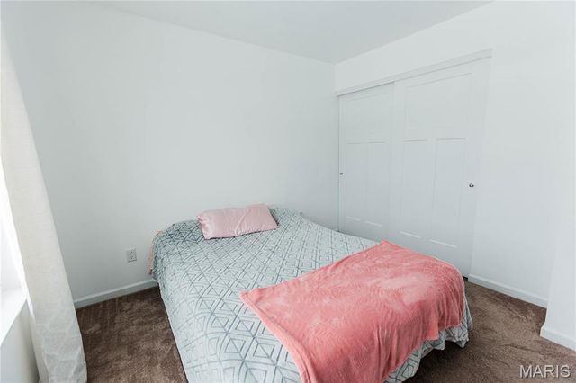 2320 Central Park Drive, Troy, MO 63379